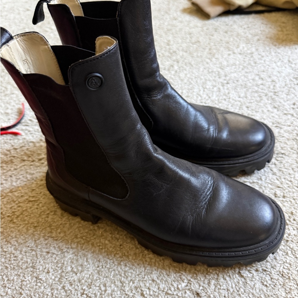 Black Leather Chelsea Boots
